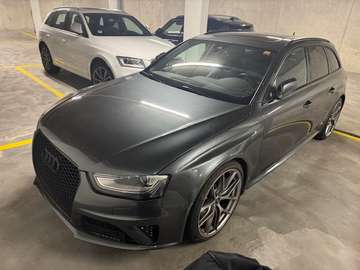 RS4 Avant S tronic