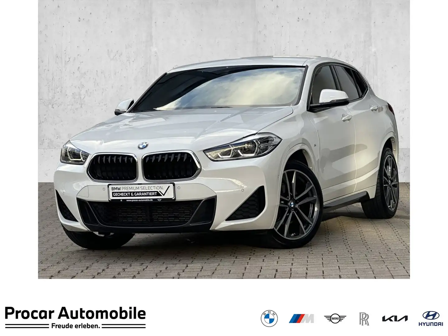 BMW X2 sDrive18d M Sport LED Navi RFK PA PDC Aut DAB Weiß - 1