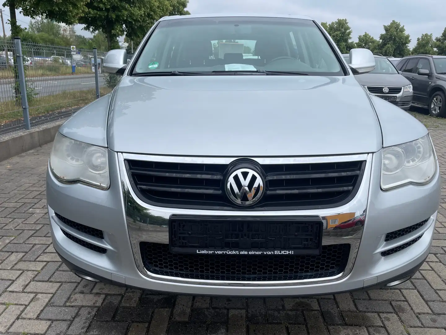 Volkswagen Touareg R5 TDI Grau - 2
