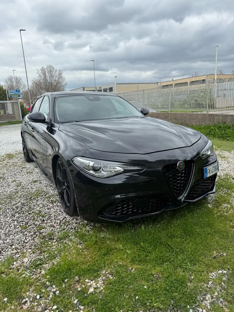 Alfa Romeo Giulia 2.2 t Business 150cv auto - 1