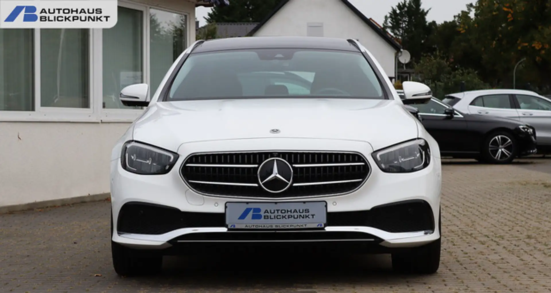 Mercedes-Benz E 300 de T 4M KAM360+PANO+BURMESTER+WIDESCREEN Weiß - 2