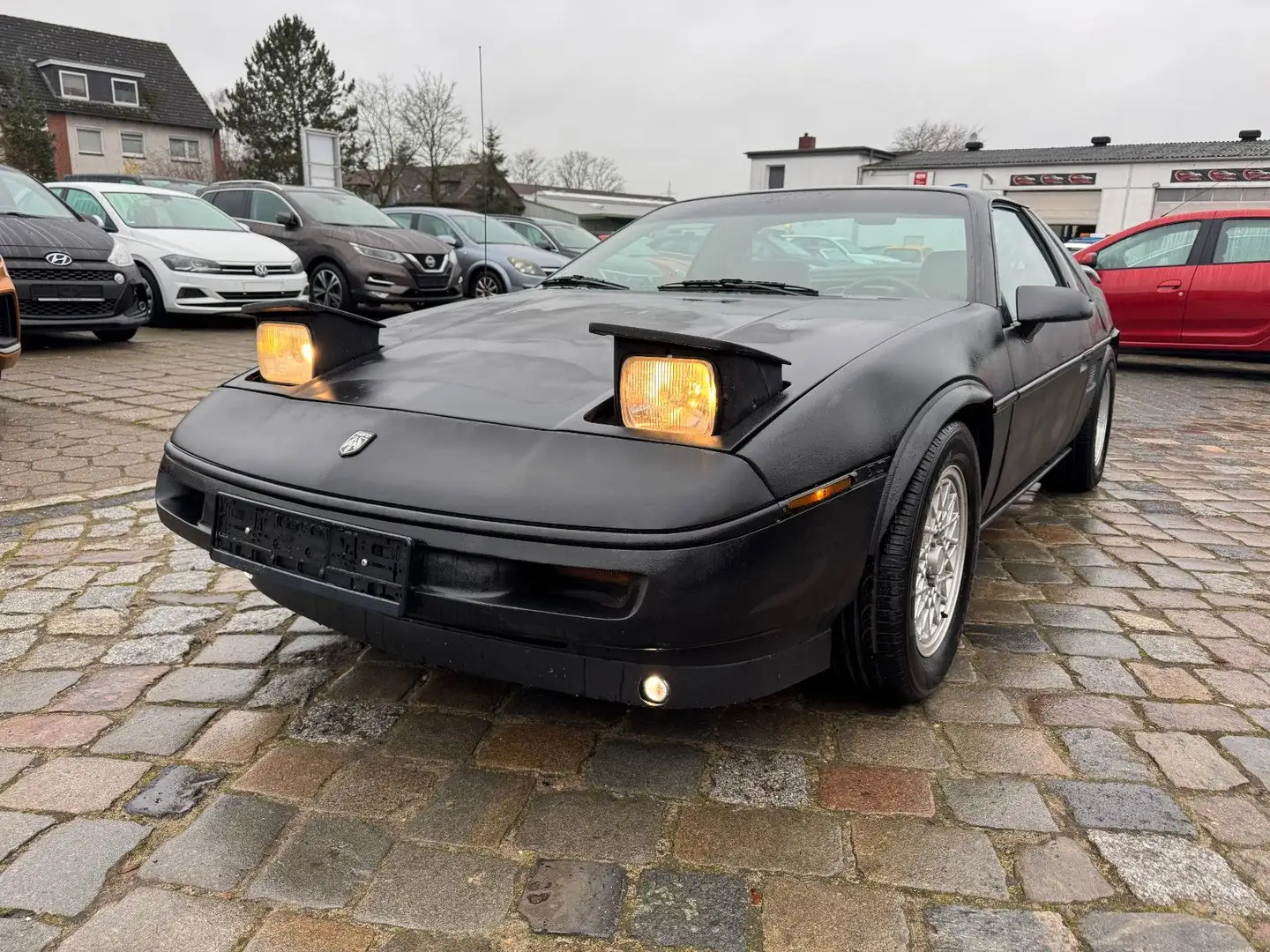 Pontiac Fiero *Klima*Pop-up*Automatik Negru - 1