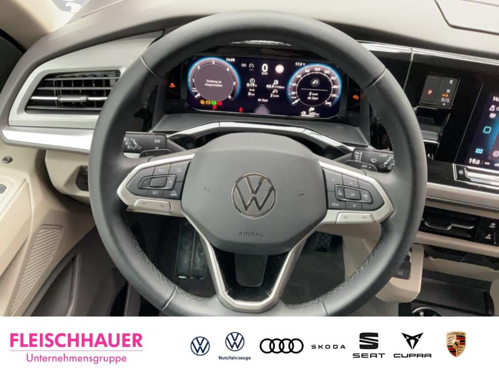 Volkswagen T7