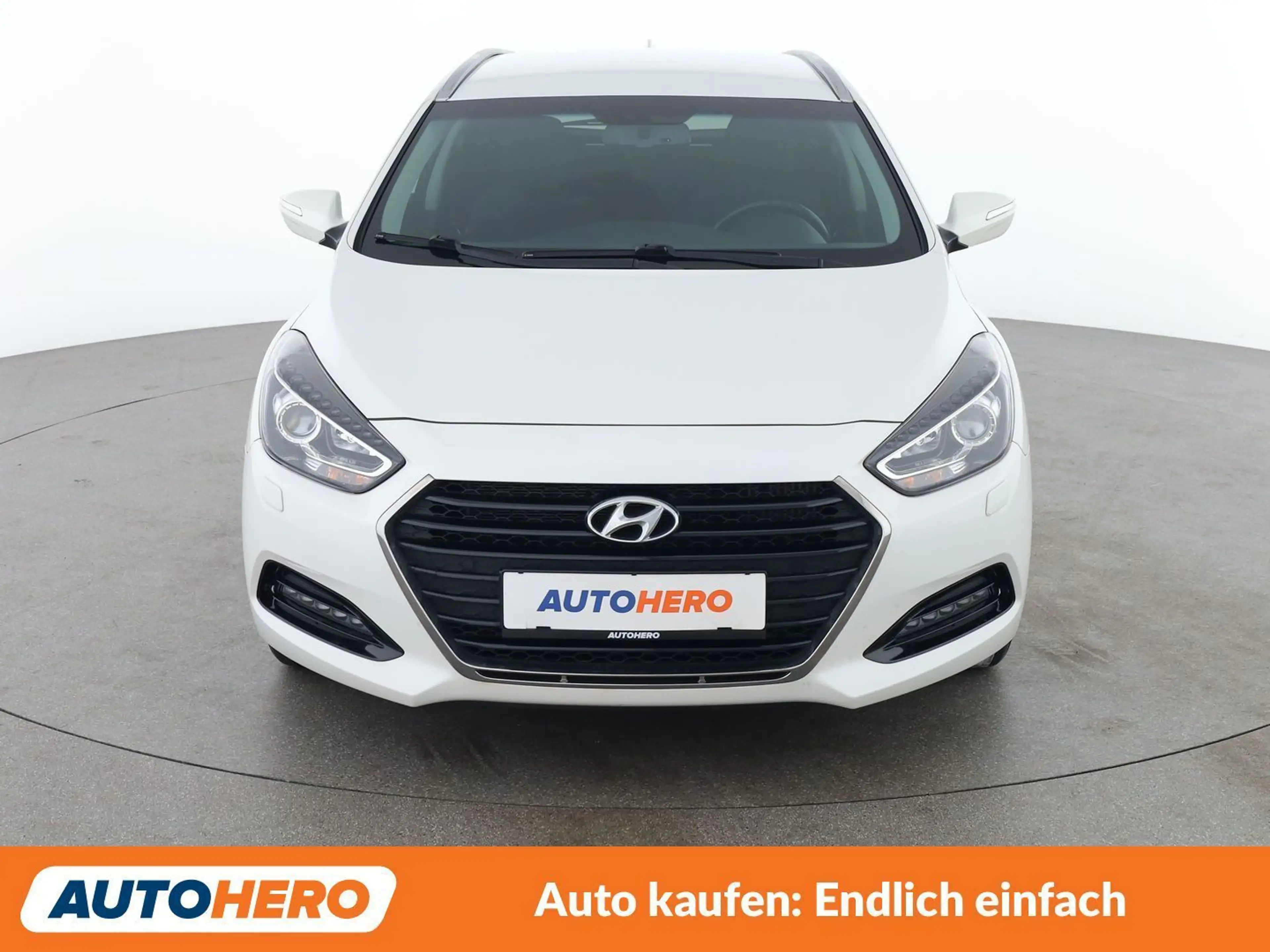 Hyundai i40 1.7 CRDi Premium — photo 9