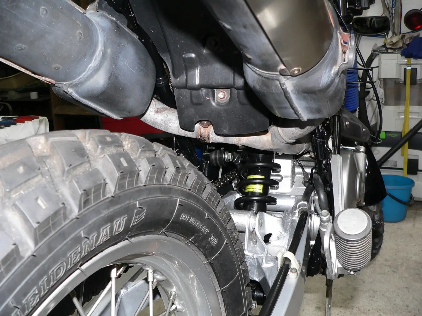 Suzuki DR 650 RSE Neu 2025 SP43B Schwarz - 1