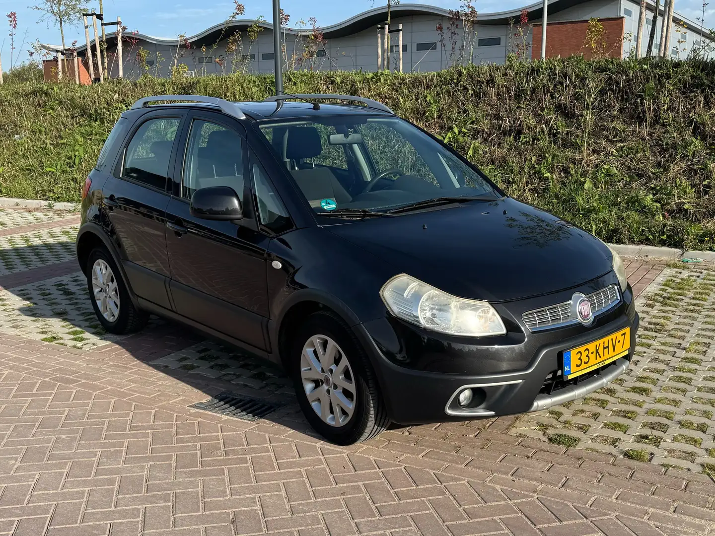 Fiat Sedici Fiat Sedici Emotion 1.6 16V 2WD AUT 2009 Zwart Чорний - 1