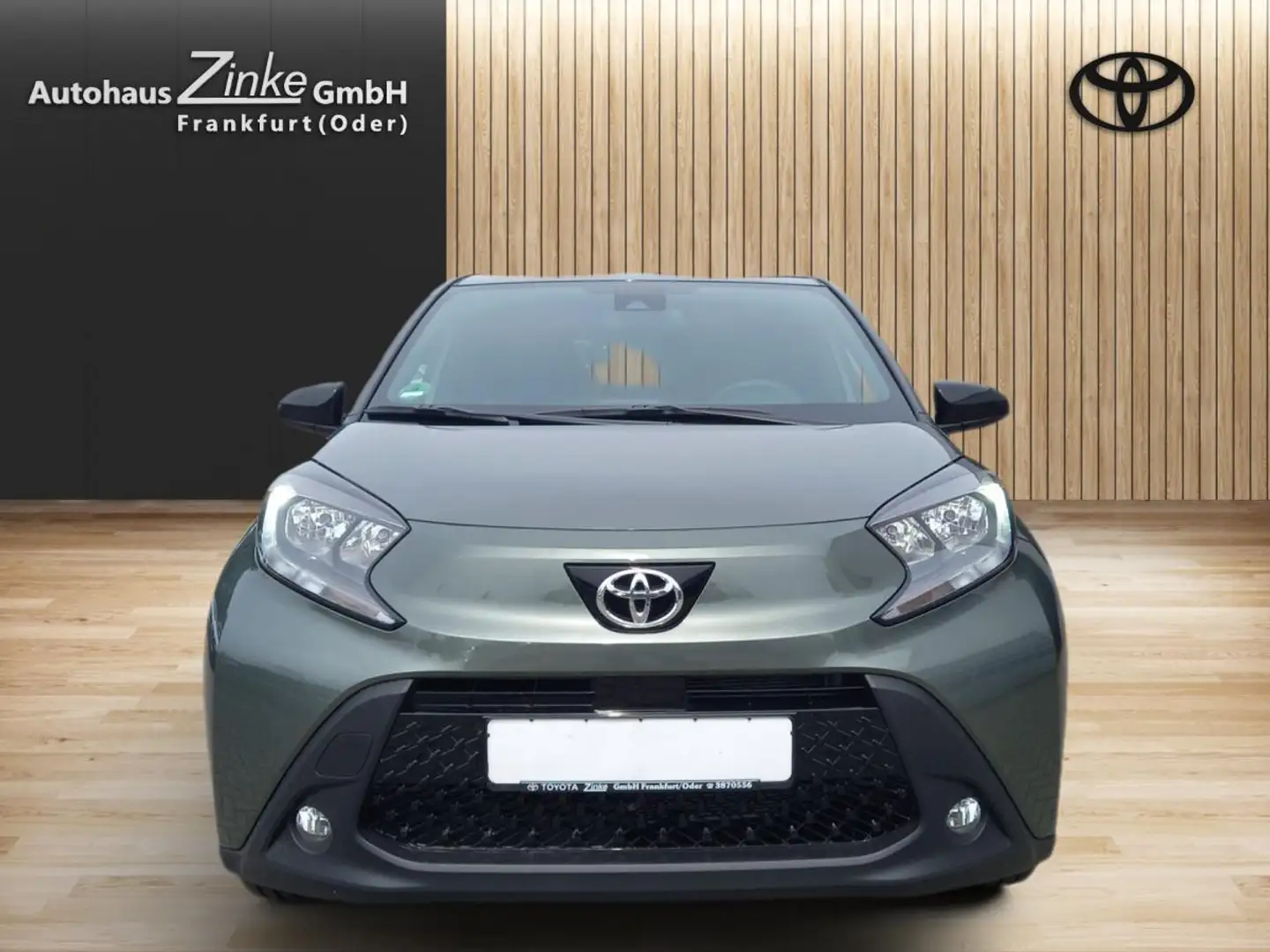 Toyota Aygo X *VfW* Grün - 2