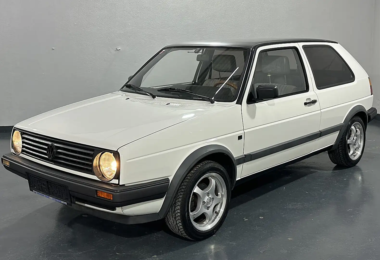 Volkswagen Golf CL 1.3 NZ *historische Zulassung* *Erstbesitz* ... Weiß - 1