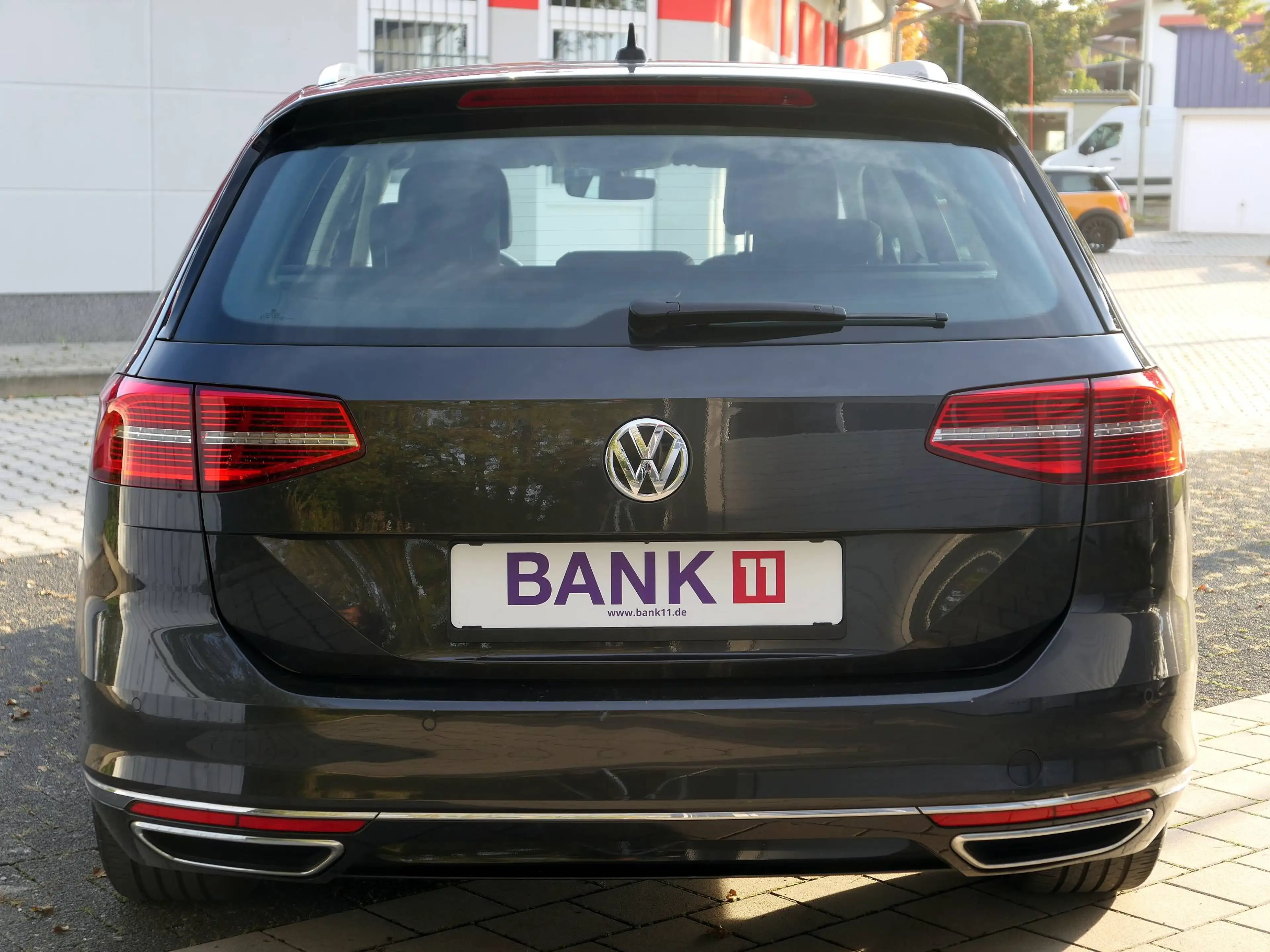 Volkswagen Passat Variant Highline 4Motion BMT/Start-Stop AHK LED Alu 18 Zoll+Reifen neu — photo 4