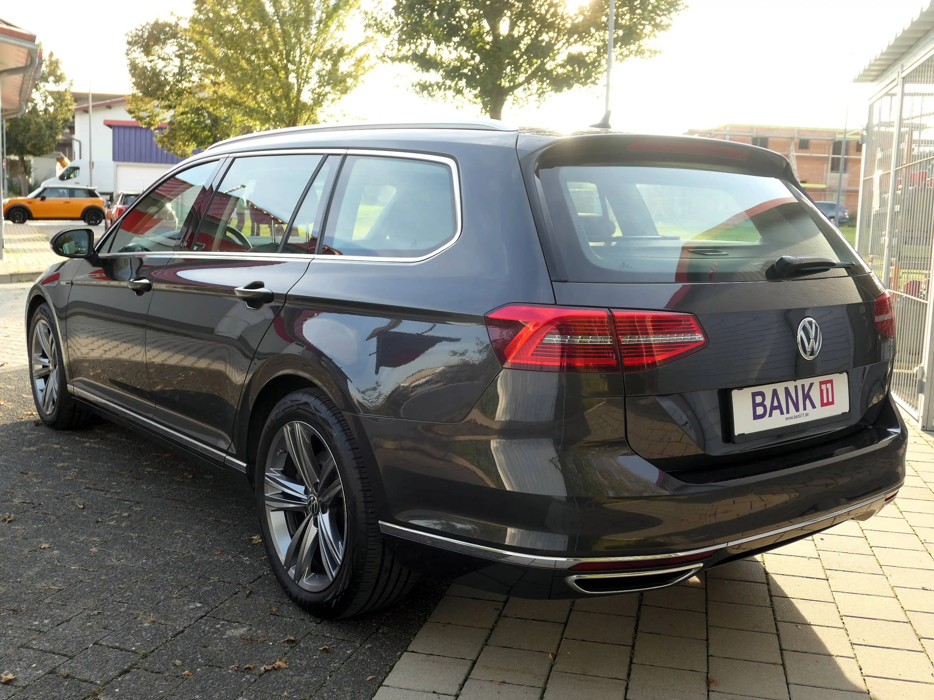 Volkswagen Passat Variant Highline 4Motion BMT/Start-Stop AHK LED Alu 18 Zoll+Reifen neu — photo 3