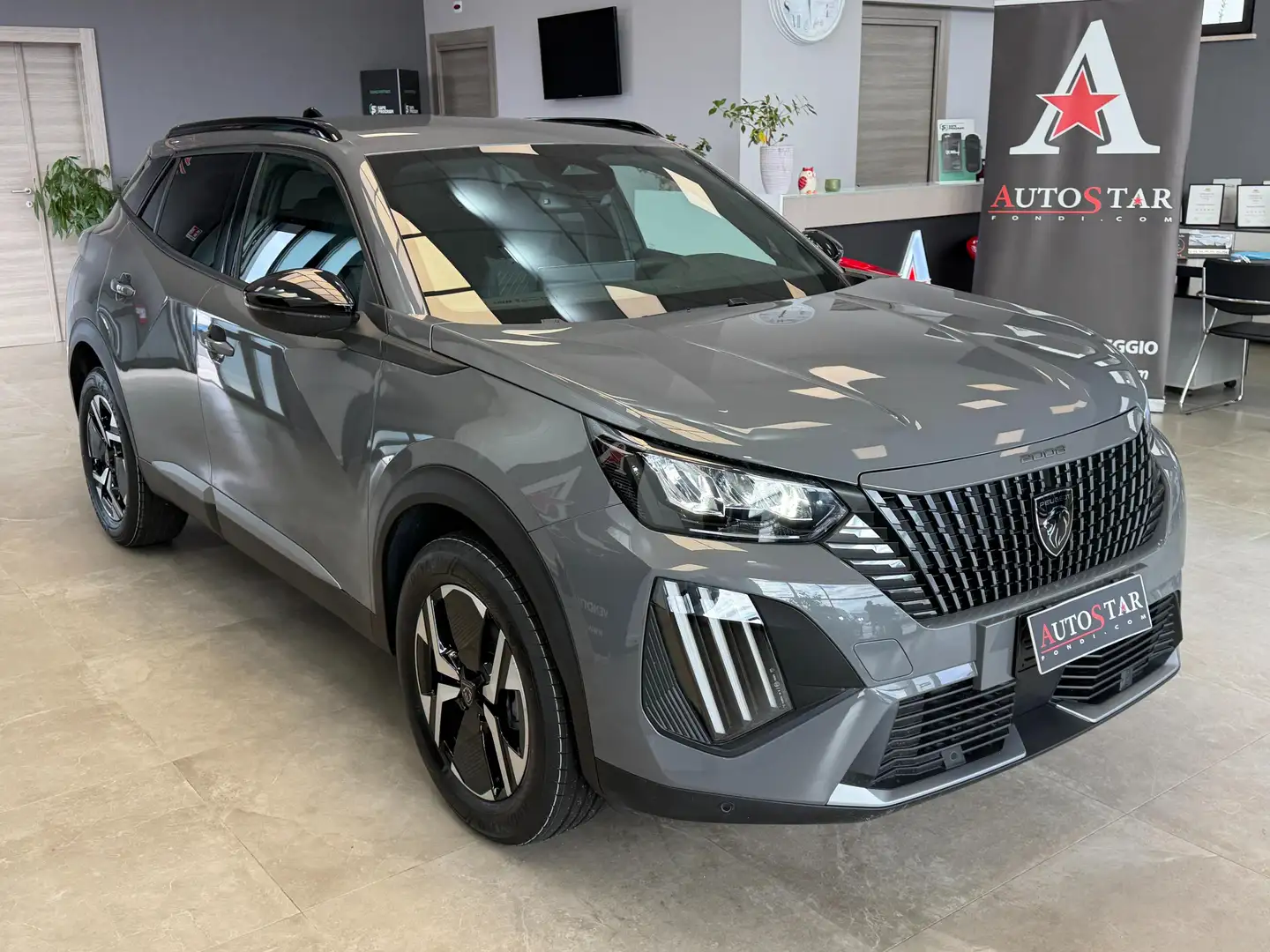 Peugeot 2008 2008 1.2 puretech Allure s&s 100cv Grigio - 2