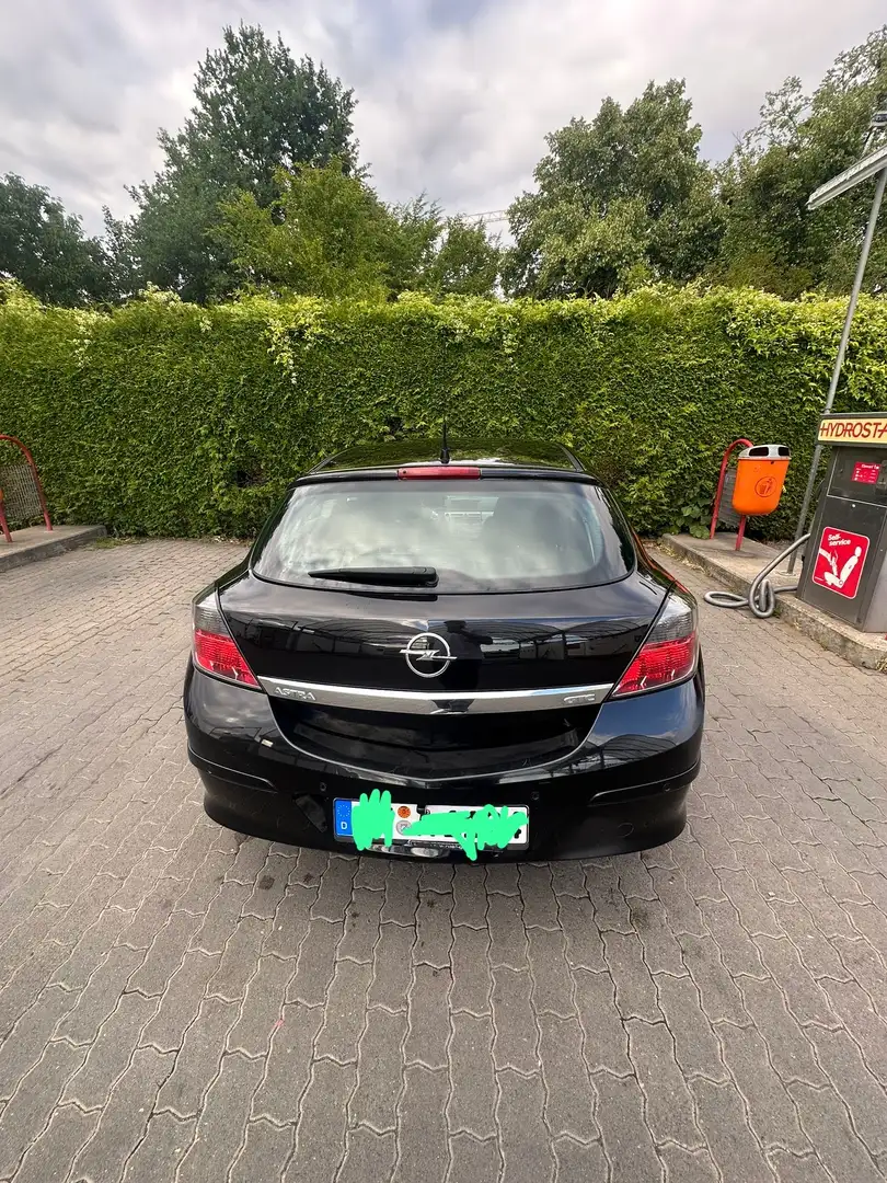 Opel Astra Innovation Noir - 1