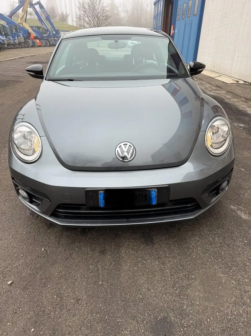 Volkswagen Beetle Maggiolino 2017 1.2 tsi Design 105cv - 1