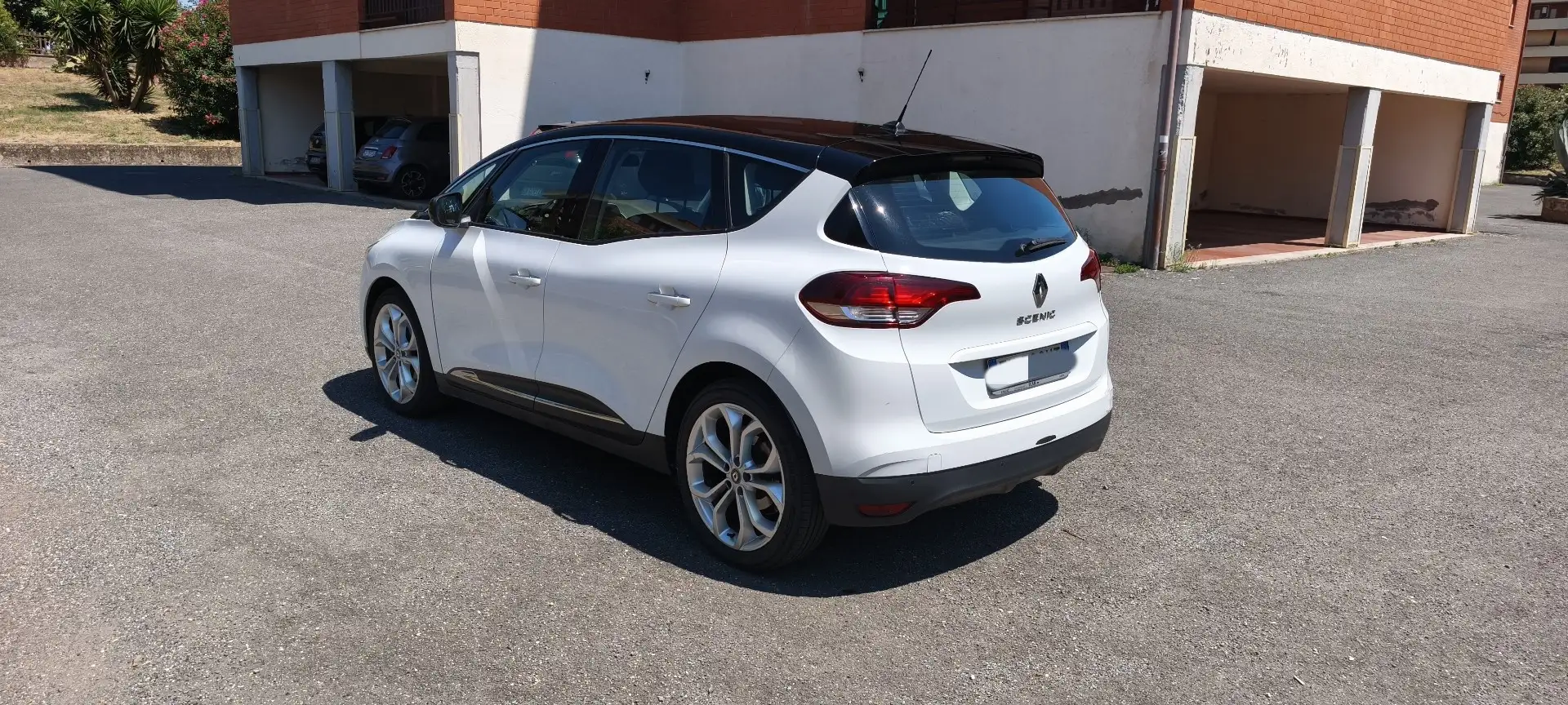 Renault Scenic 1.5 dci energy Zen 110cv - 2