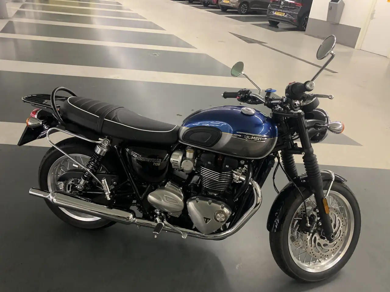 Triumph Bonneville T120