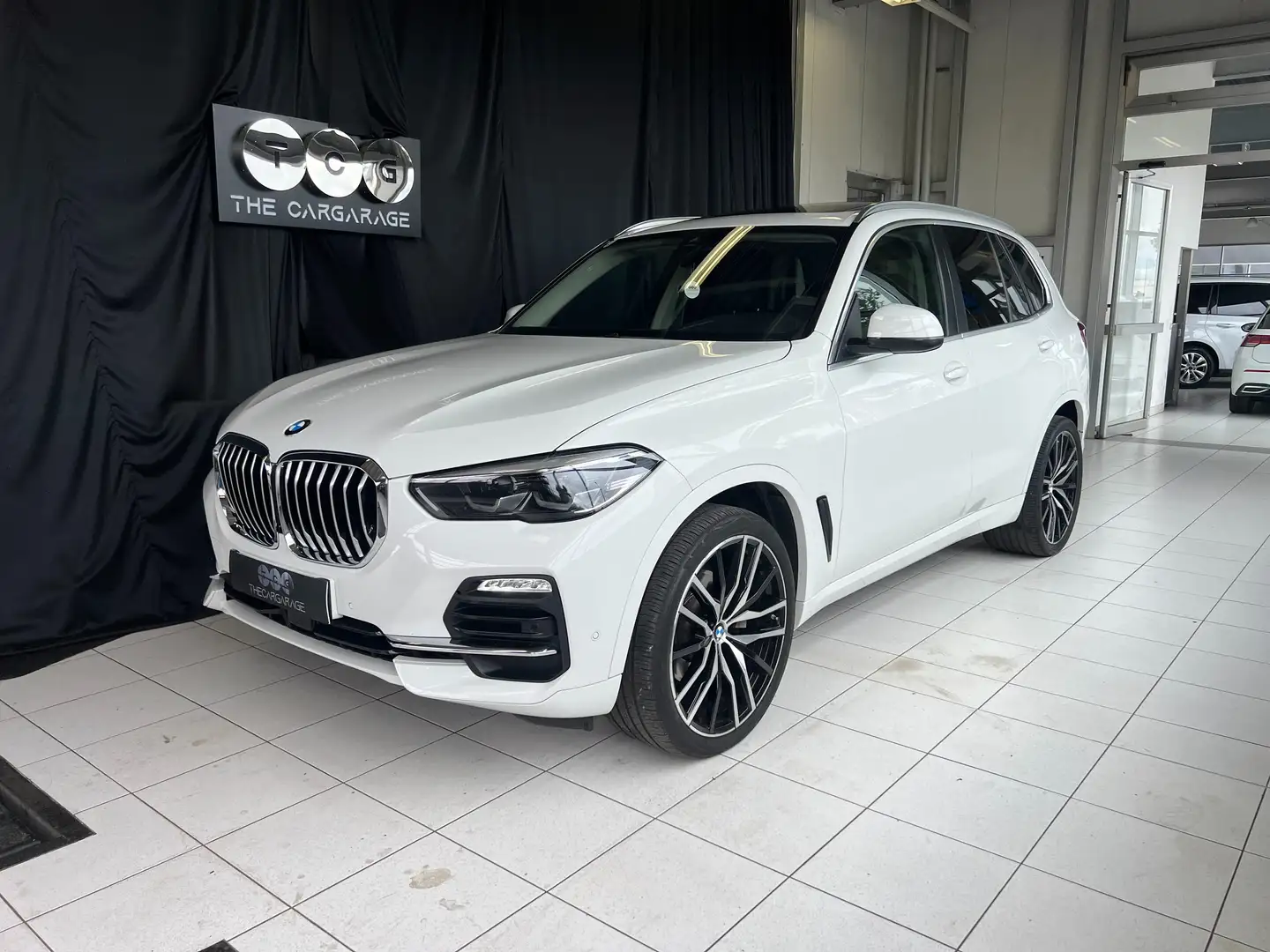BMW X5 xDrive 30 d Weiß - 1