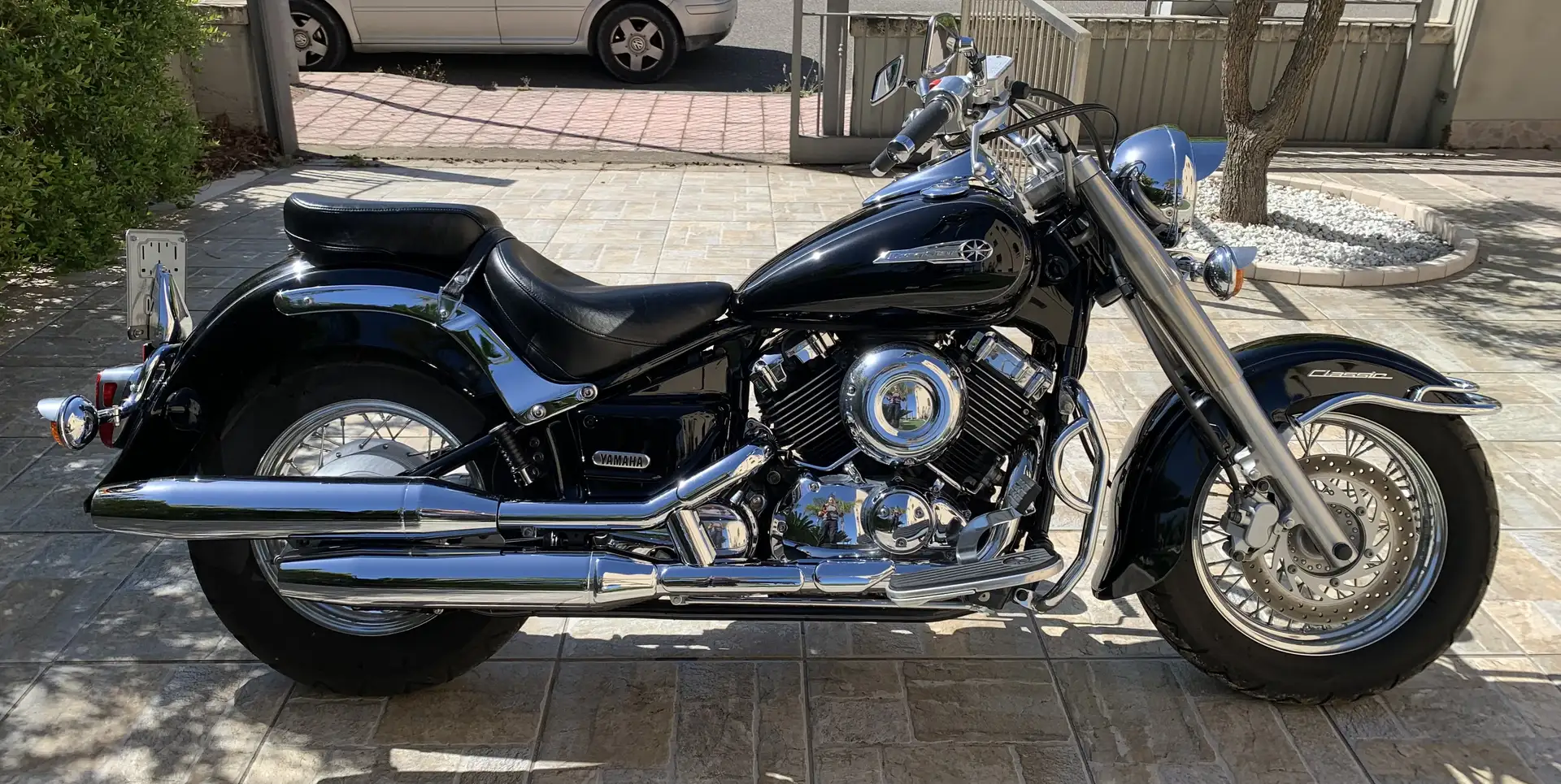 Yamaha XVS 650 Classic - 1