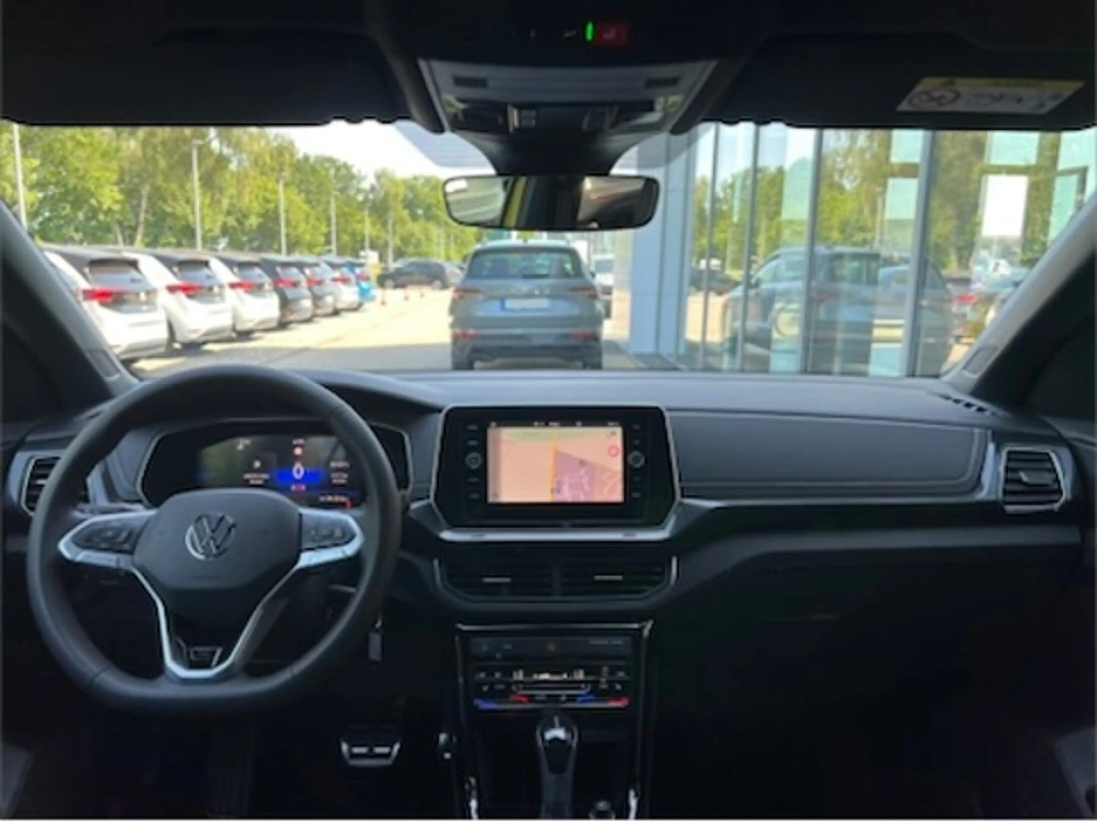 Volkswagen T-Cross R-Line 1.5 TSI DSG *AHK,BlackStyle,Navi,18"-LM* — photo 10