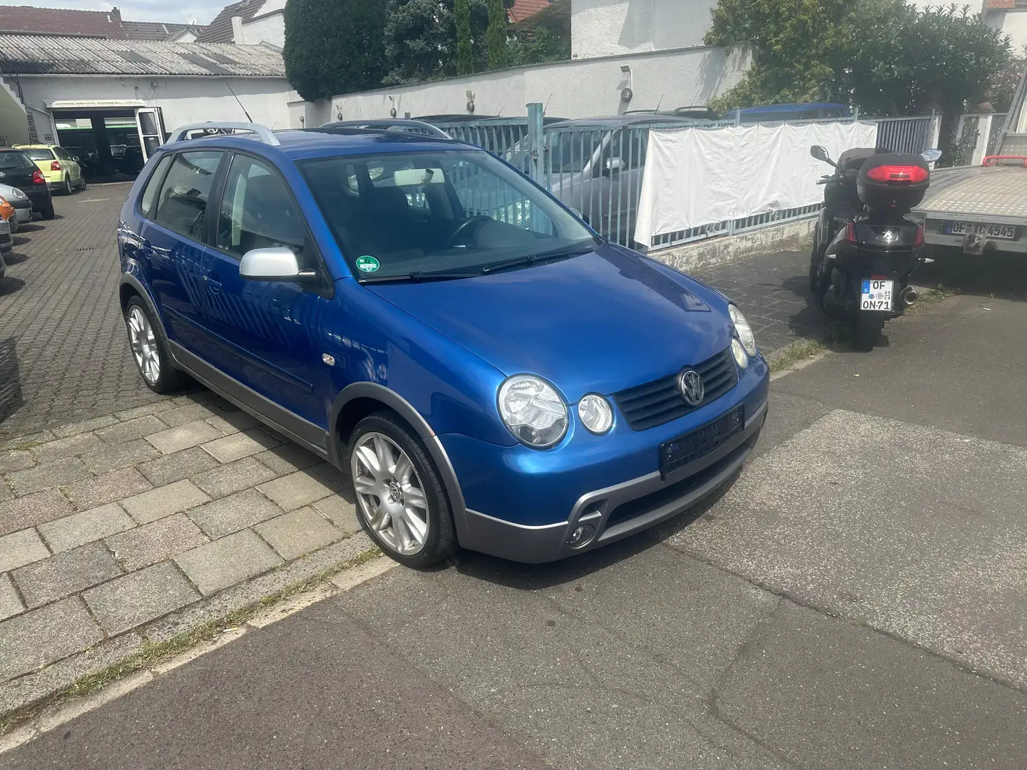 Volkswagen Polo Fun IV *AHK*Klimaanlage*Dachreling Bleu - 1