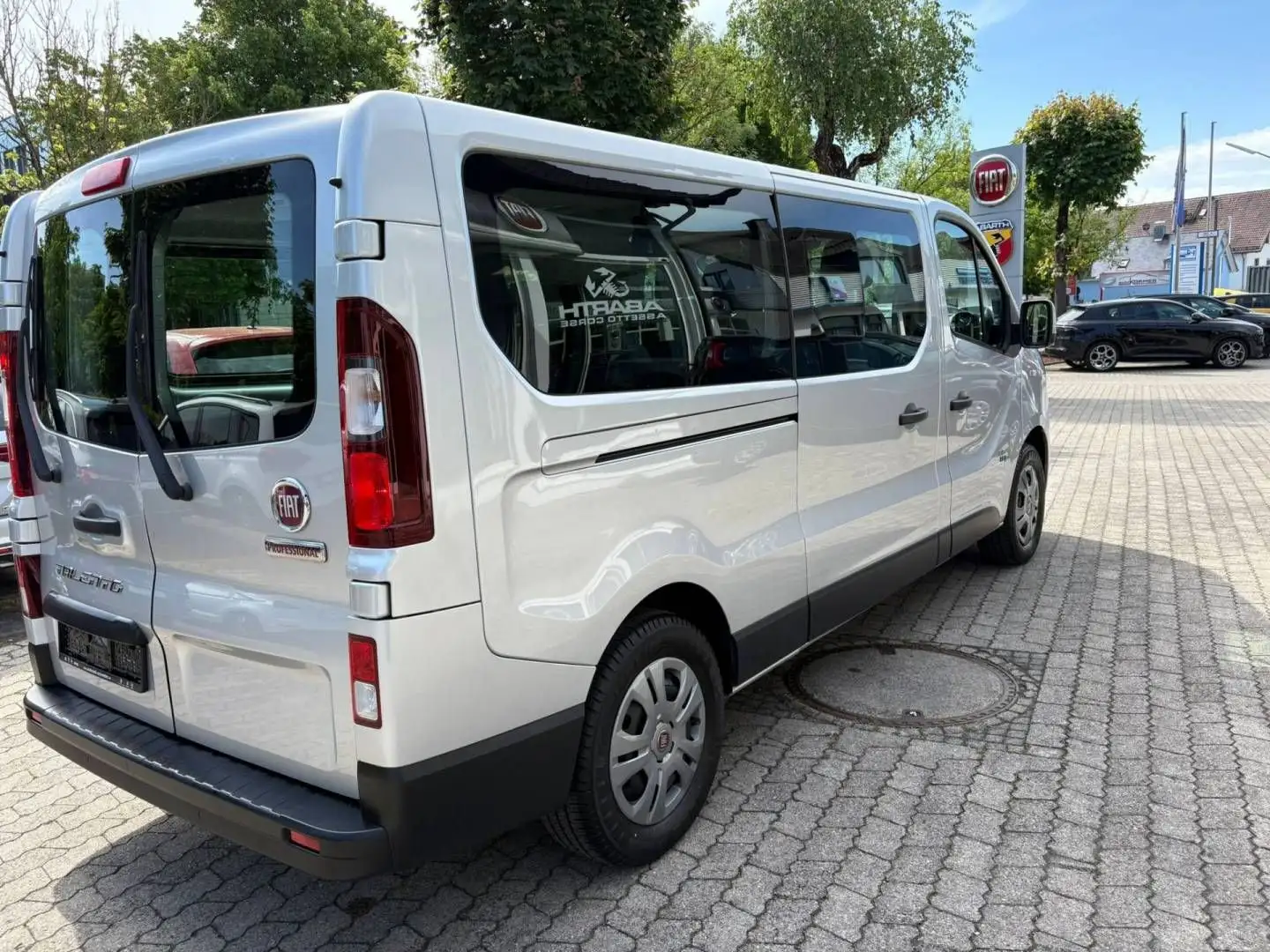 Fiat Talento Kombi M1 Family 1.6 Ecojet 125 Twin Turb Grigio - 2