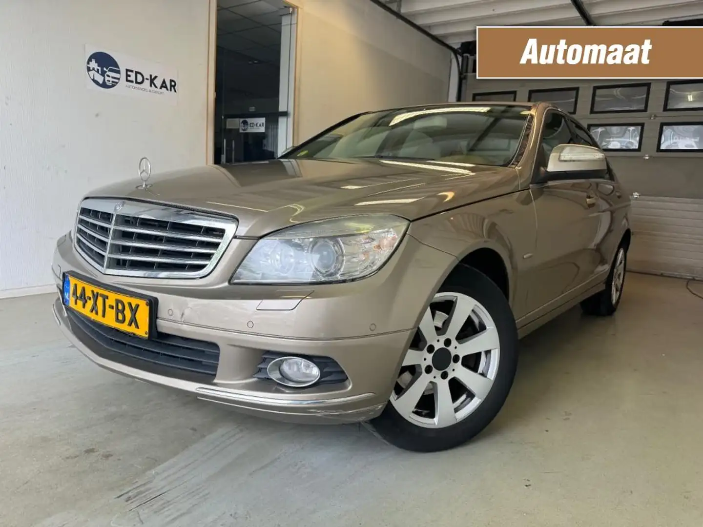 Mercedes-Benz C 200 200 K Elegance AUT GR. NAVI RIJDT PRIJMA NAP APK 2 Béžová - 1
