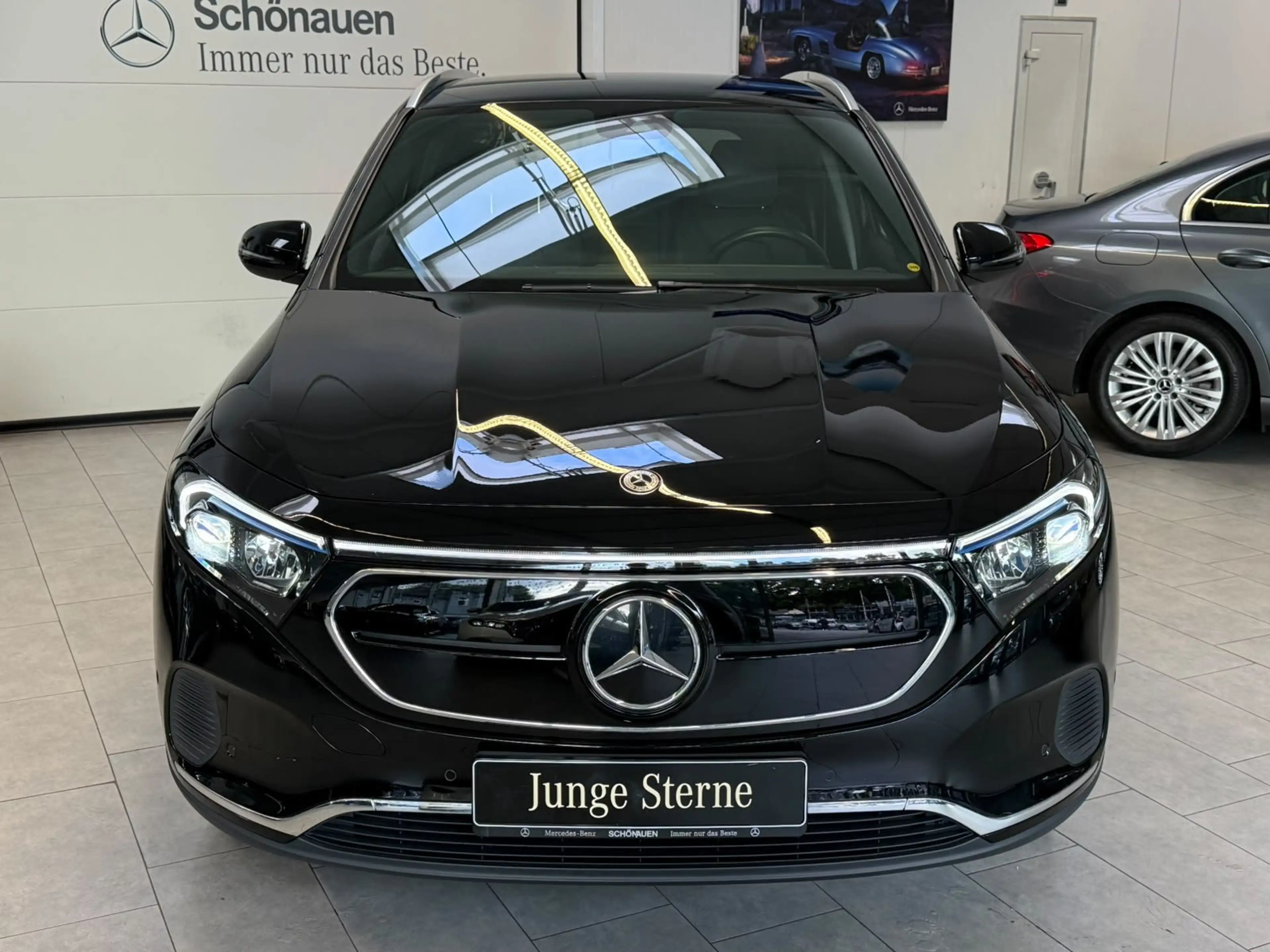 Mercedes-Benz EQA 250 Progressive KAMERA+TOTW+LED+CARPLAY+DAB — photo 2