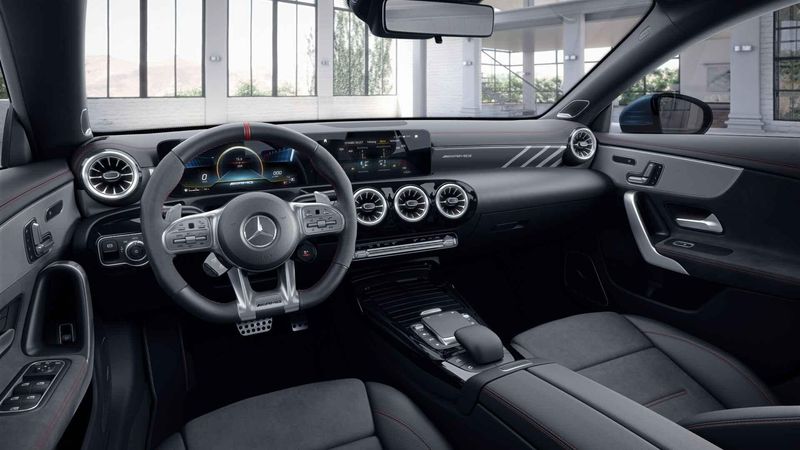 Mercedes-Benz CLA 45 AMG S MERCEDES-AMG Coupé Line Panoramisch Dak | Distro — photo 2