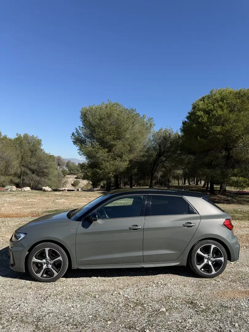 Audi A1 Sportback 30 TFSI Adrenalin S tronic - 2
