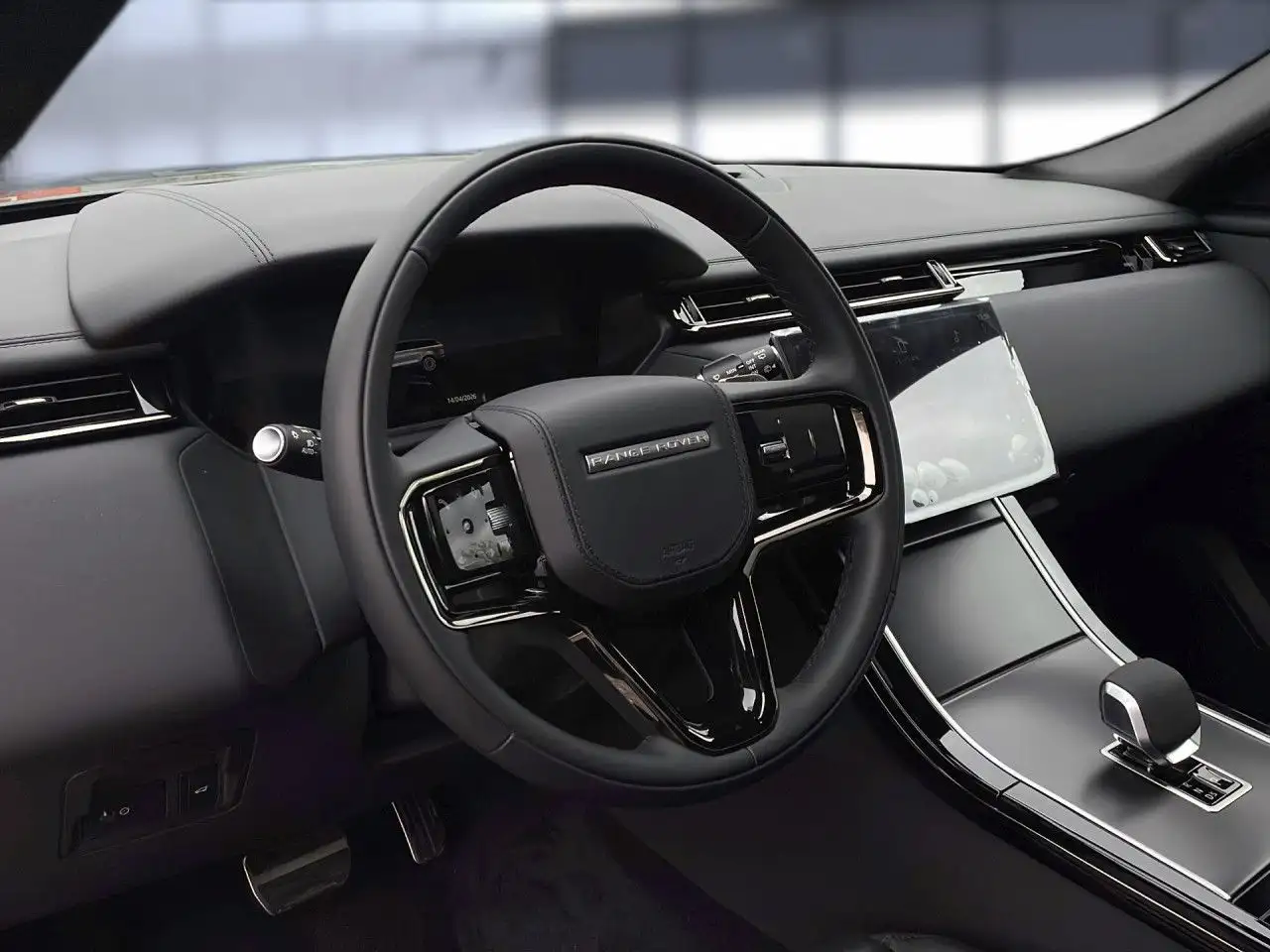 Land Rover Range Rover Velar 2026 — фото 10