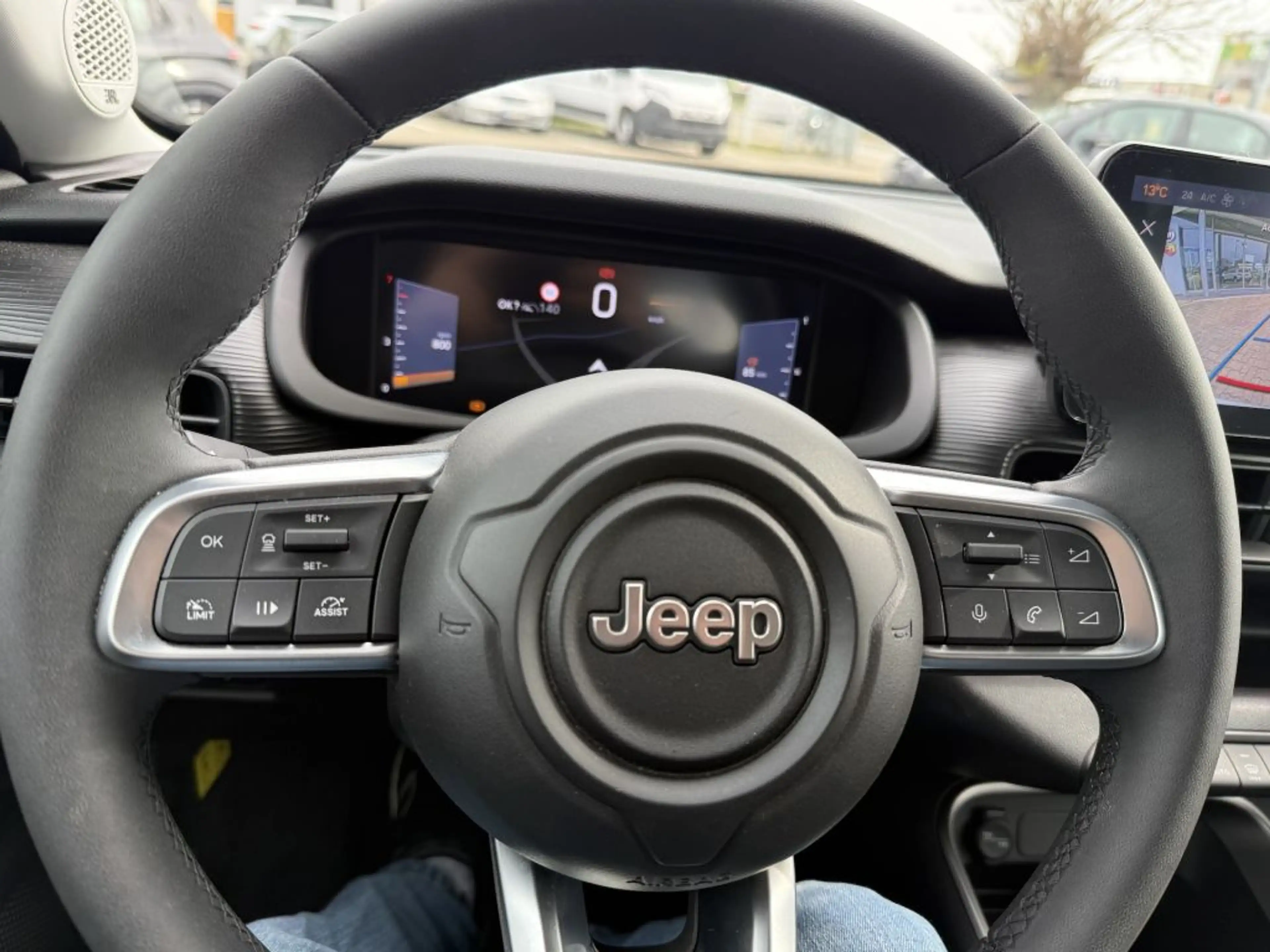 Jeep Avenger 1.2 GSE T3 Turbo-Benzin GDI Altitude — photo 19