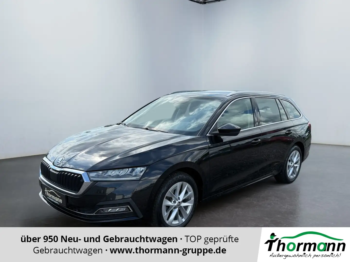 Skoda Octavia Combi 2.0 TDI First Edition Matrix ACC Schwarz - 1