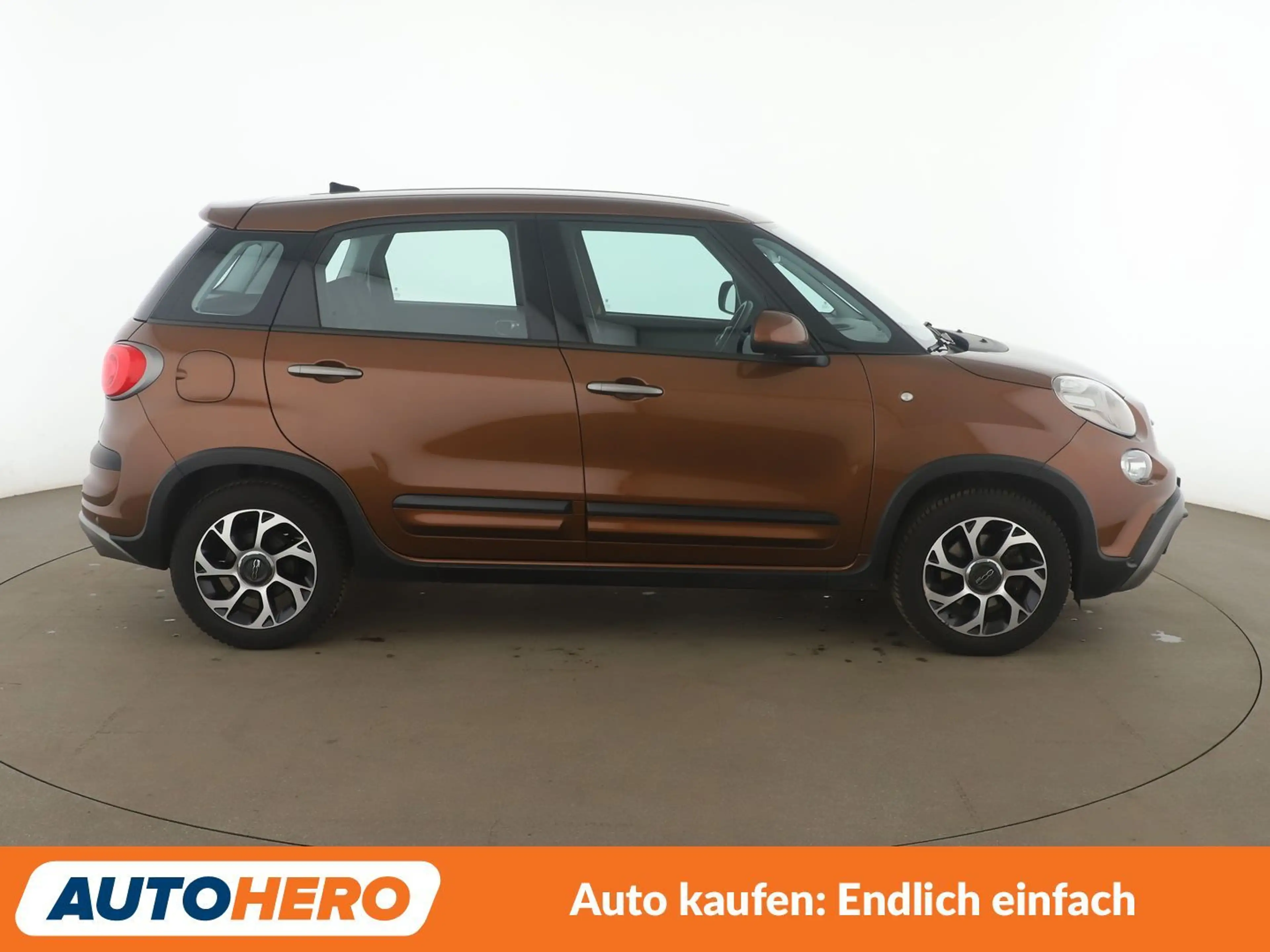 Fiat 500L 1.4 City Cross*TEMPO*CAM*PDC*SHZ*KLIMA*GARANTIE* — photo 7
