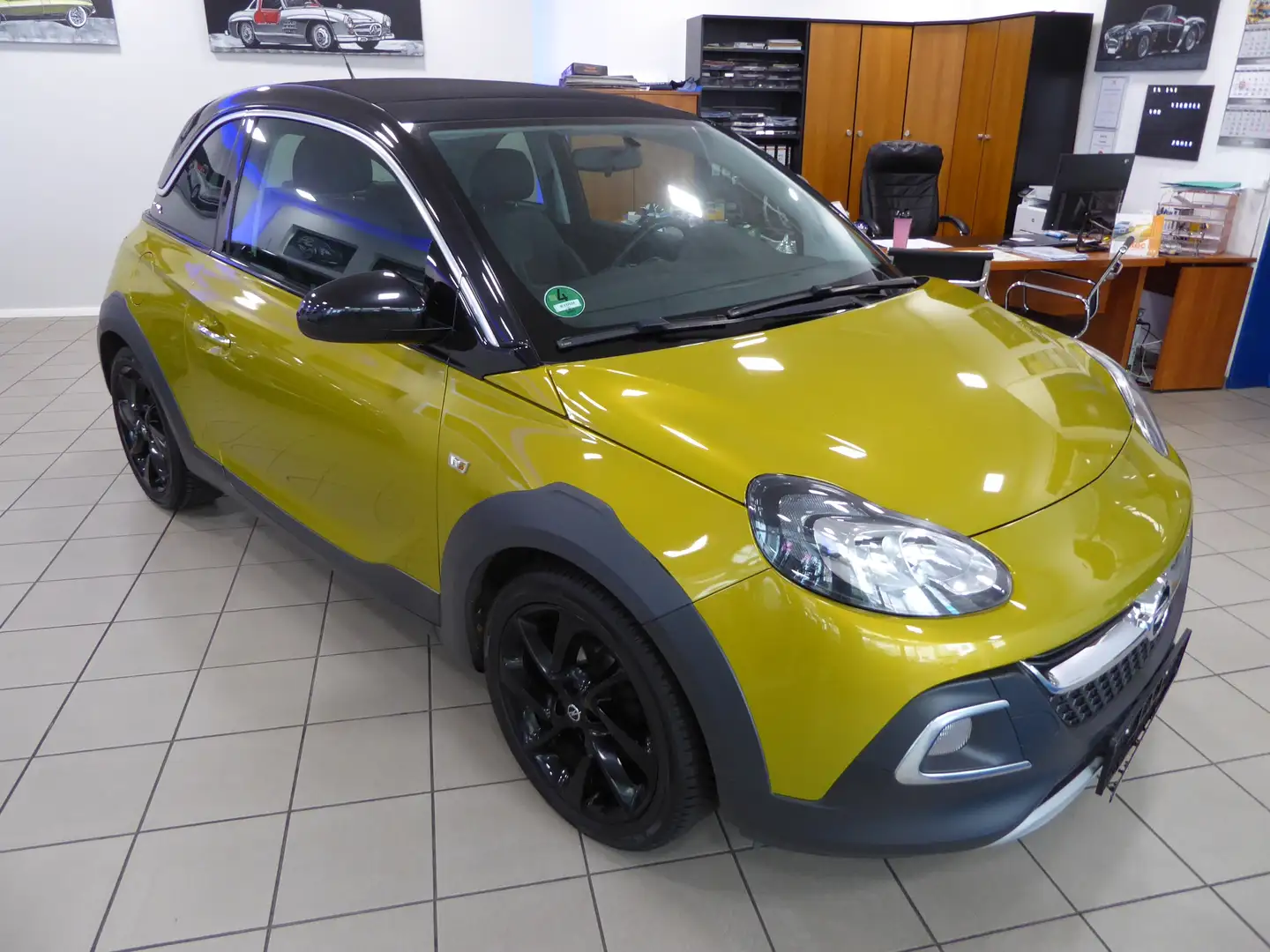 Opel Adam Adam 1.4 Rocks --TÜV/AU 07/2027-- Vert - 2