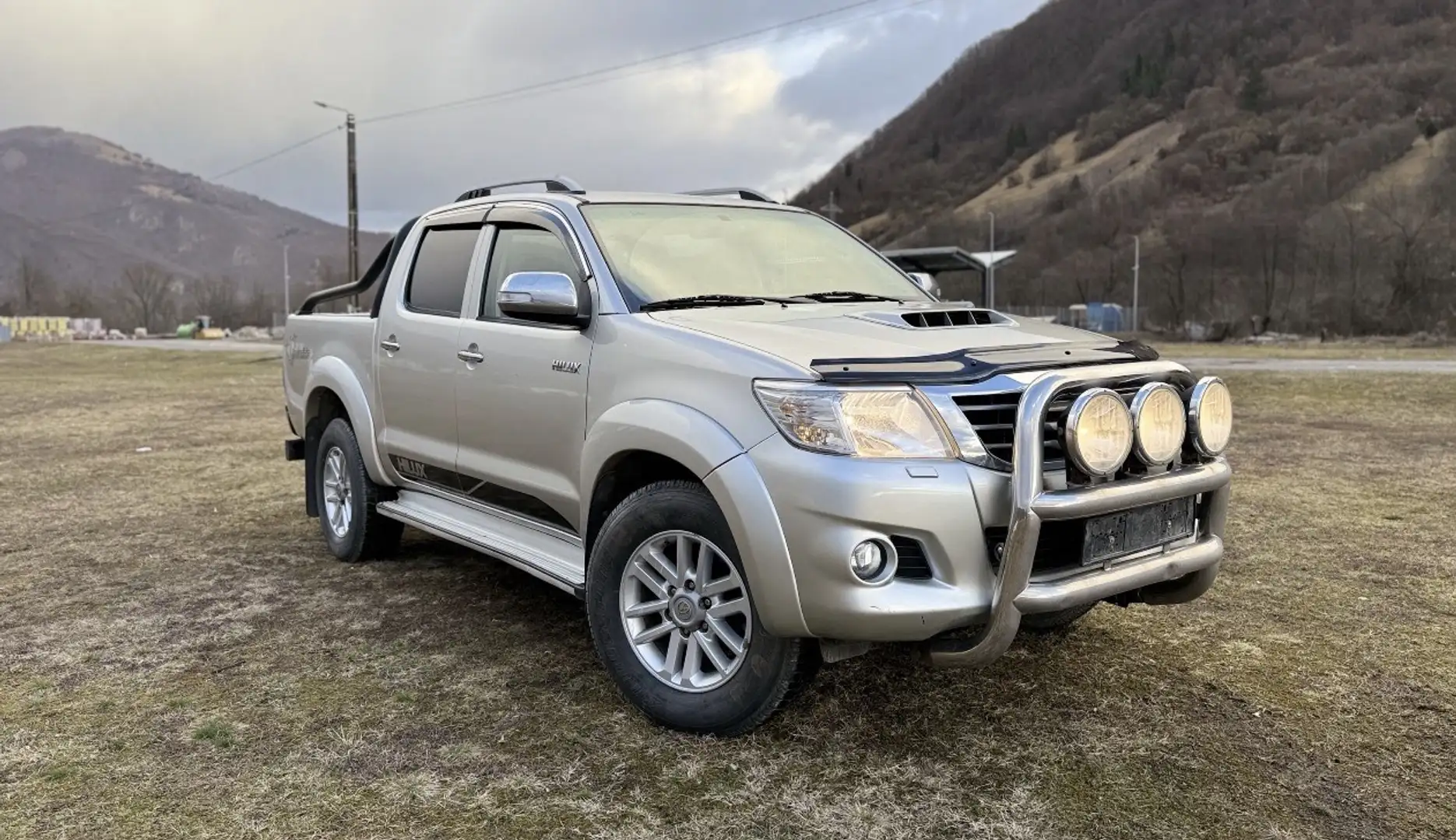 Toyota Hilux 4x4 Double Cab DPF Autm. Comfort - 2