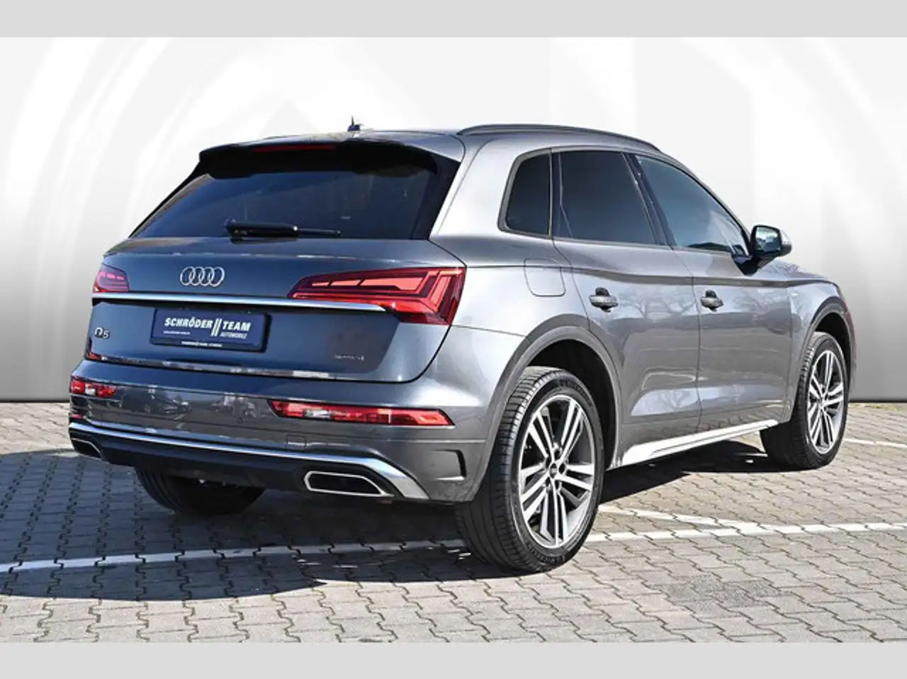 Audi Q5 50 TFSie quattro S line ACC HUD LED Keyless 3