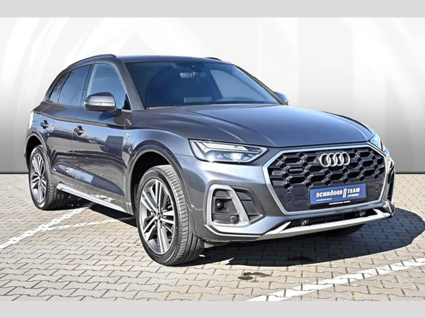 Audi Q5 50 TFSie quattro S line ACC HUD LED Keyless Grau - 2