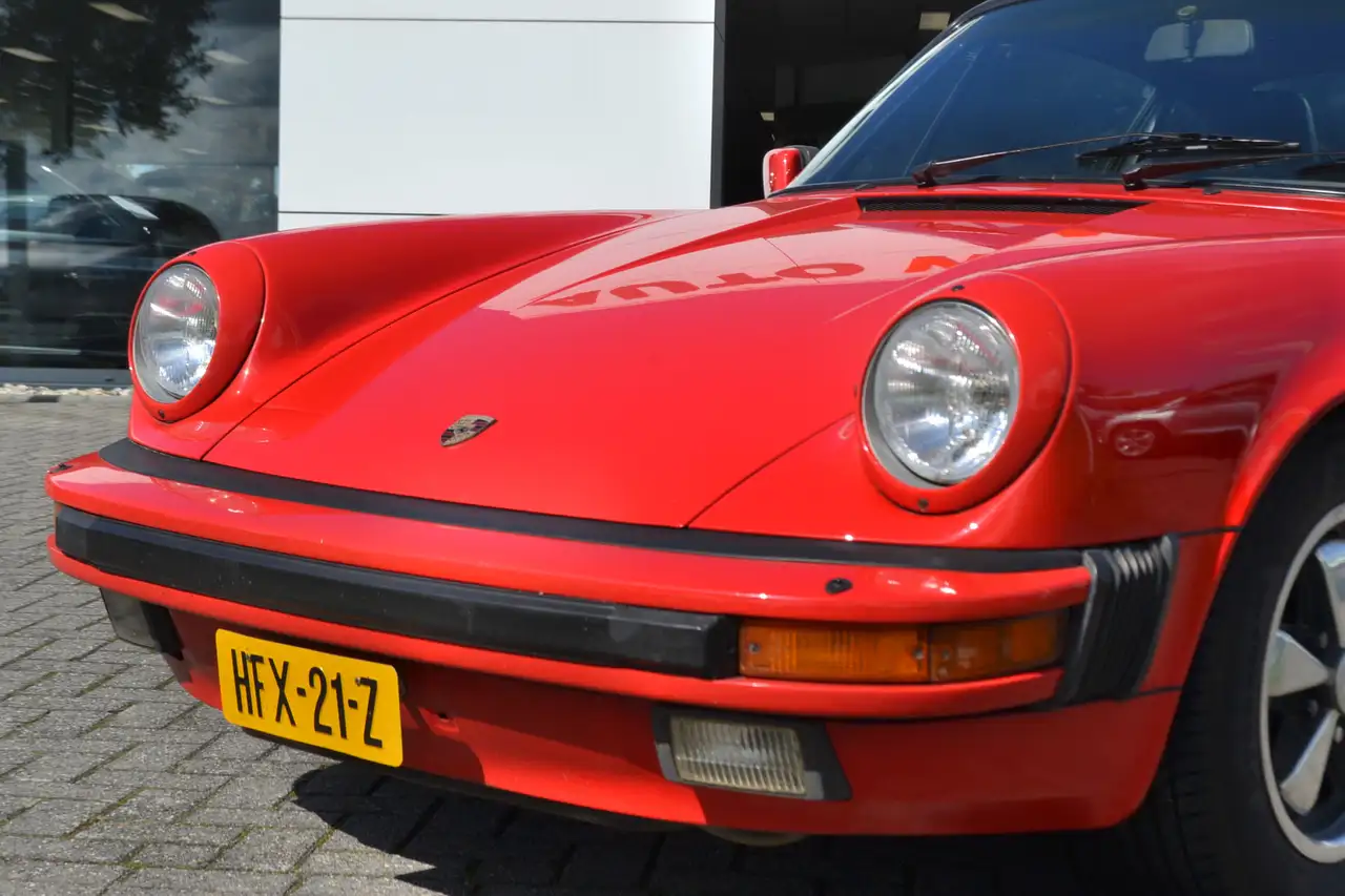 Porsche 911 3.2 Carrera Coupe Schuifdak, foto 7