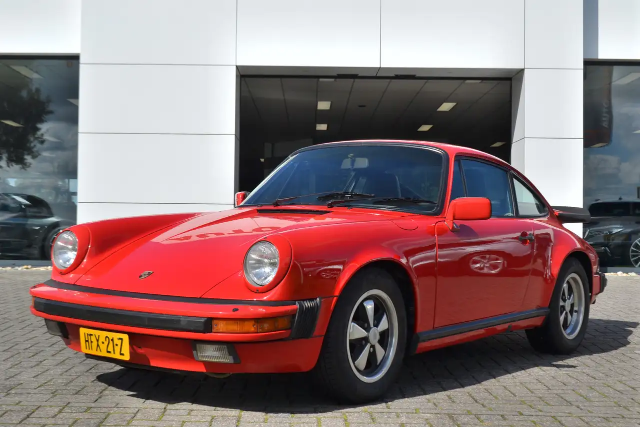 Porsche 911 3.2 Carrera Coupe Schuifdak, foto 1