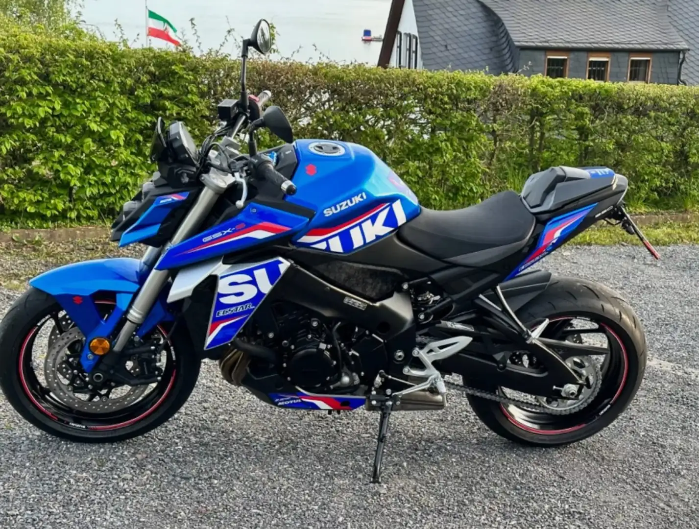 Suzuki GSX-S 950 Blauw - 2