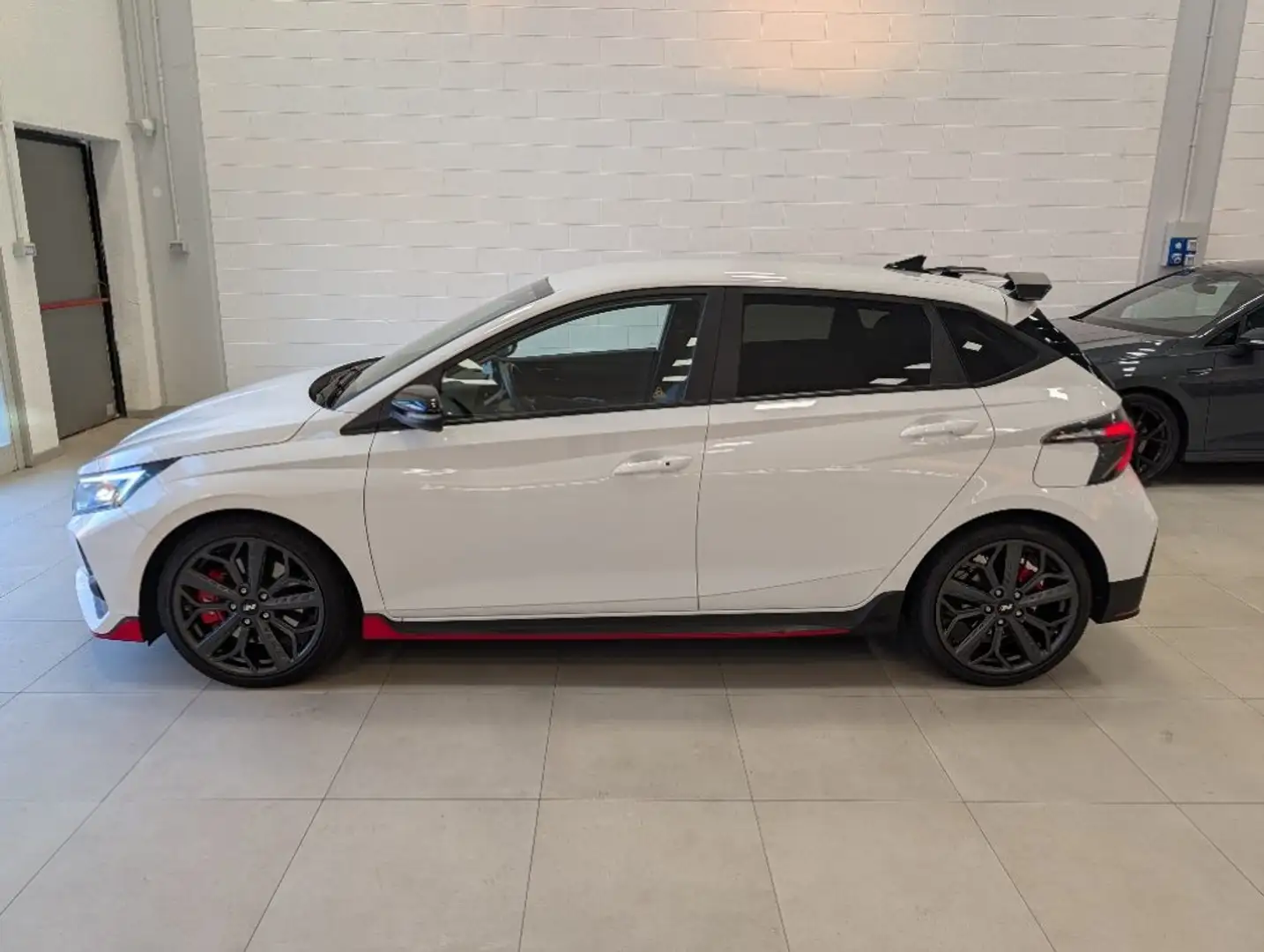 Hyundai i20 N 1.6 T-GDI N-Performance Weiß - 1