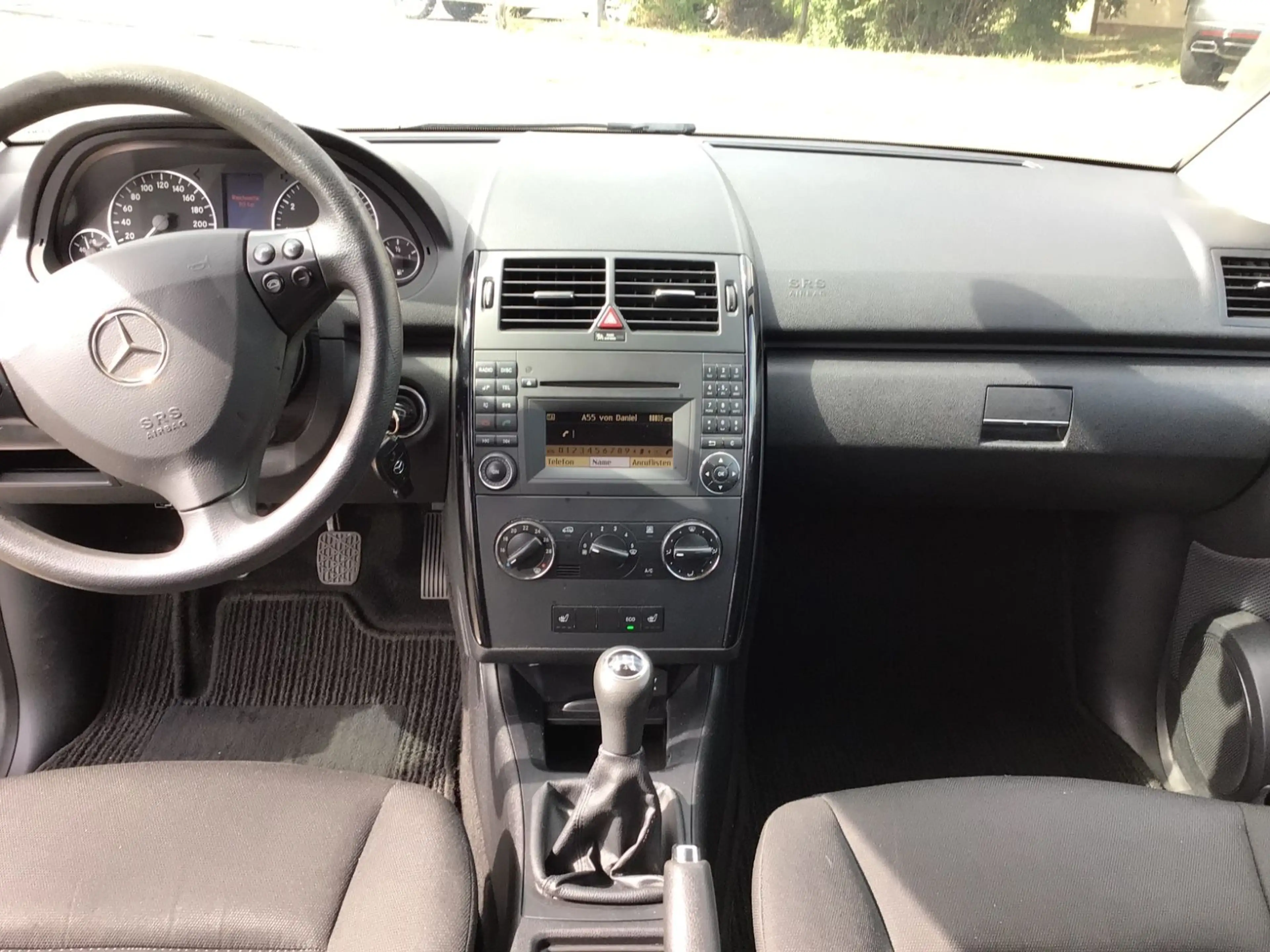 Mercedes-Benz A 180 A A 180 5-türig+Klima — photo 6