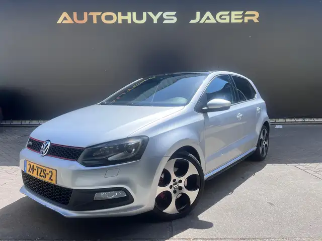 Volkswagen Polo GTI 1.4 TSI - Pano - Parkeersensoren - 5deurs