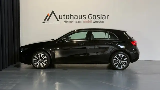 Mercedes-Benz A-Class view 9