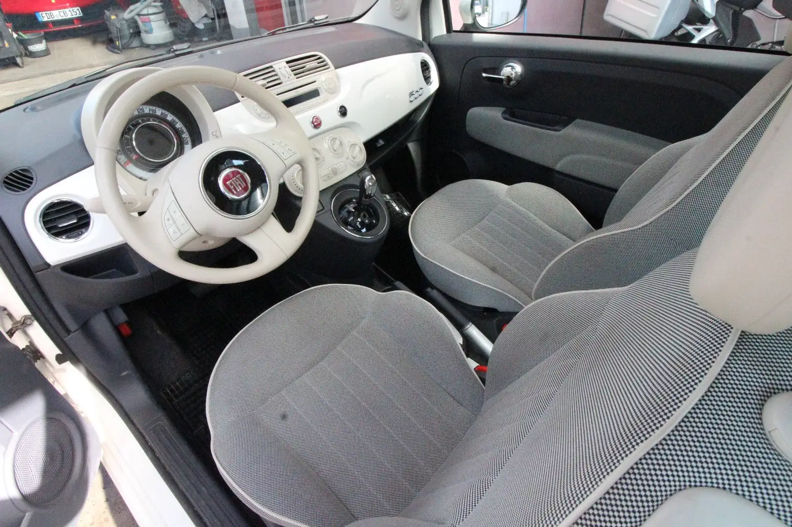 Fiat 500 ~Panorama~Automatik~Klima~ Weiß - 2