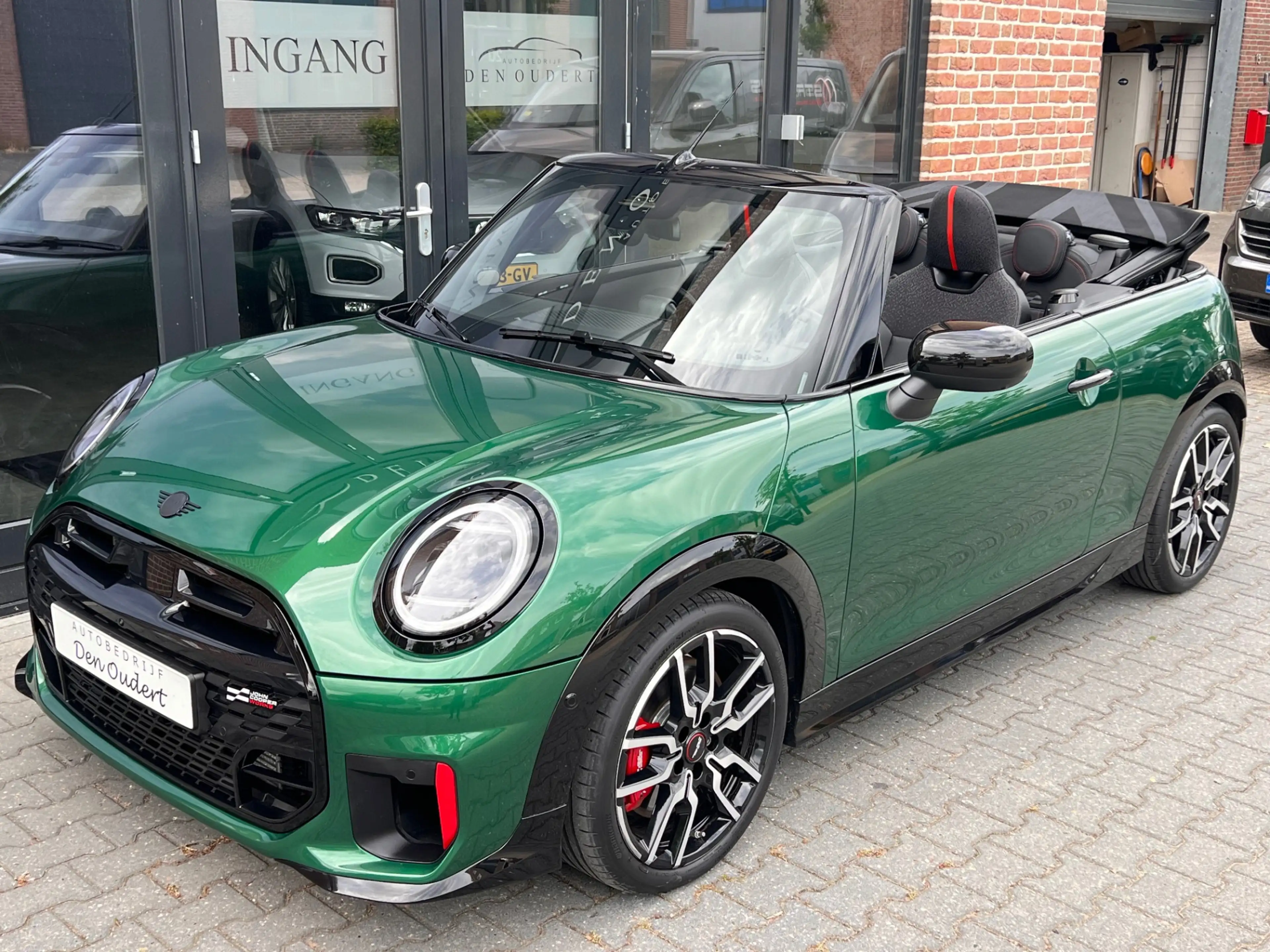 MINI John Cooper Works Cabrio 2.0 JCW XL AUT. / ALLE OPTIE'S 2025 — photo 5