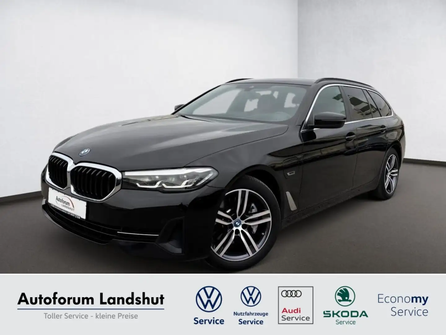 BMW 530 e xDrive LIVECOCKPROF/AMBI/LEDER/HUD/ASSIST Schwarz - 1