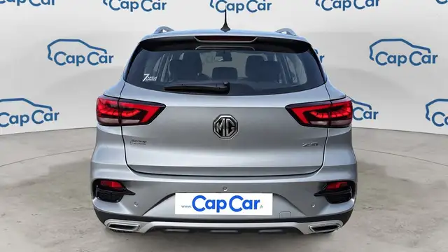 MG ZS view 3