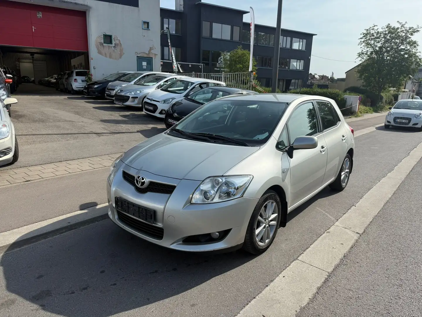 Toyota Auris 1.4 D-4D Executive DPF Gris - 1