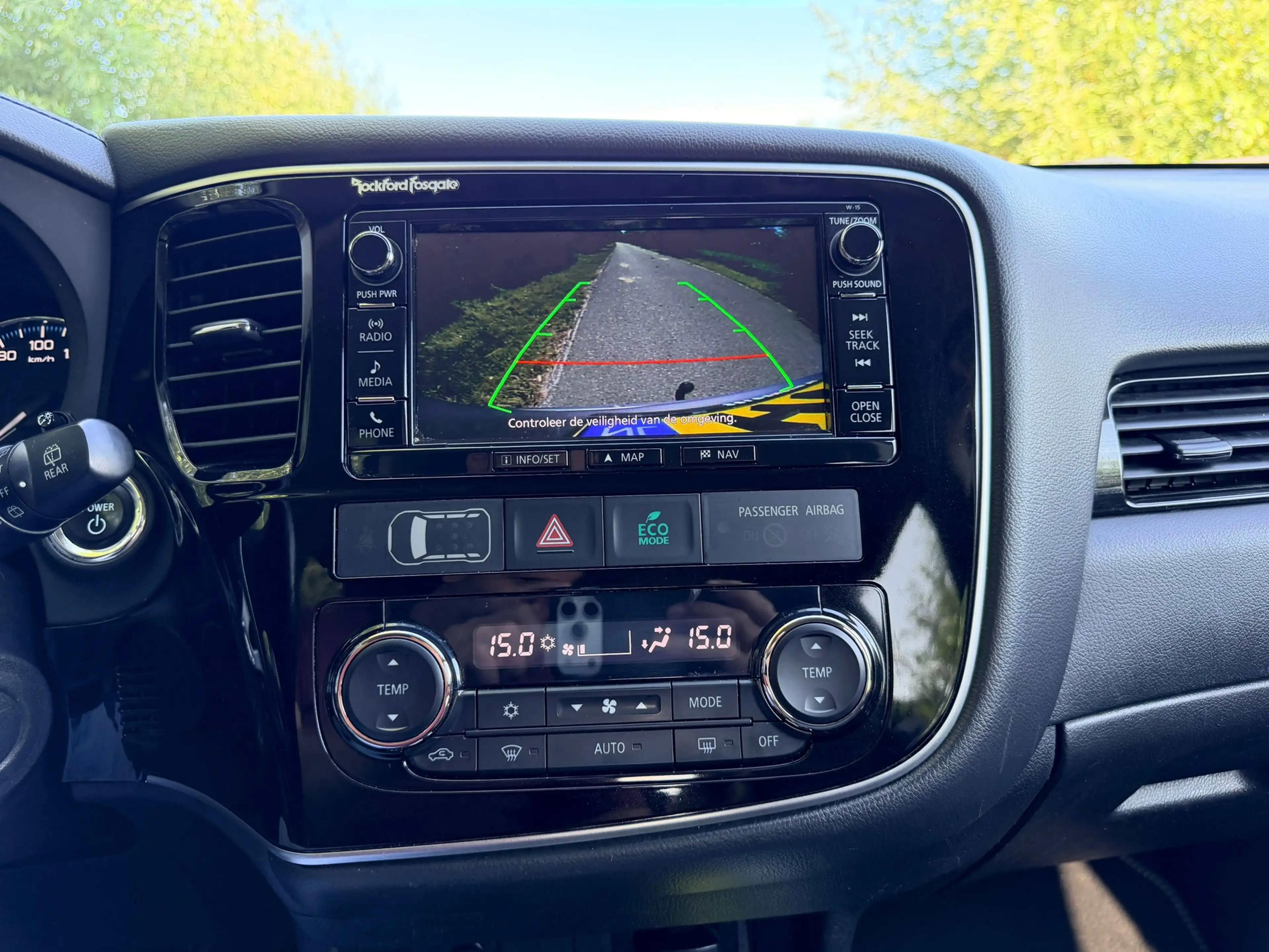 Mitsubishi Outlander 2.0 PHEV Executive Edition / Automaat / Airco / Na — photo 21