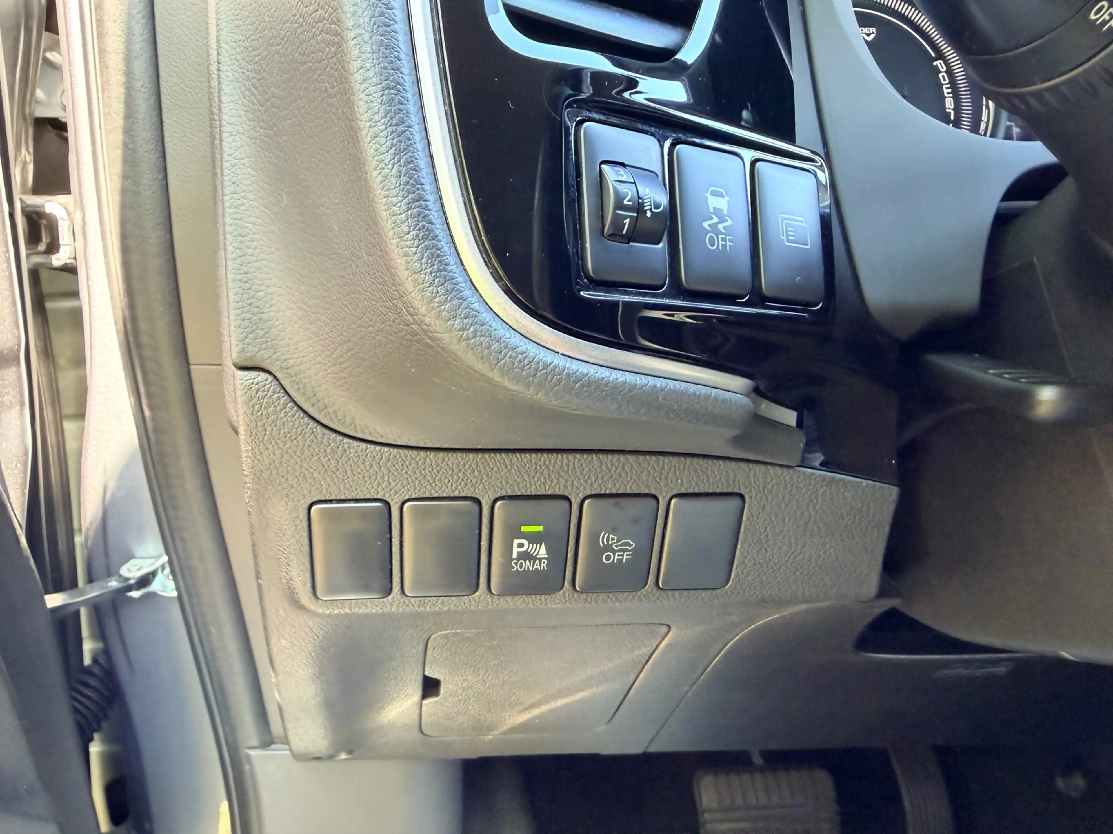 Mitsubishi Outlander 2.0 PHEV Executive Edition / Automaat / Airco / Na — photo 25